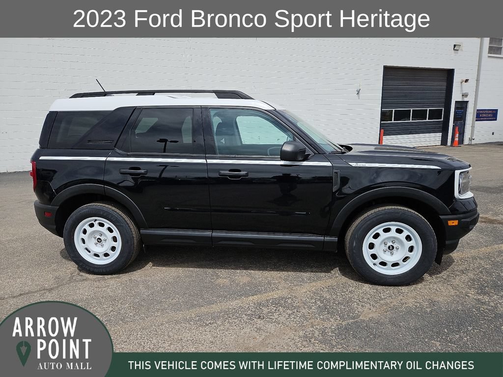 Used 2023 Ford Bronco Sport Heritage w/ Heritage Convenience Package AWD/4WD image 13