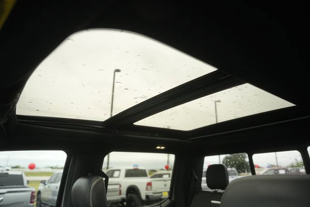 Used 2020 Ford F250 Platinum image 11