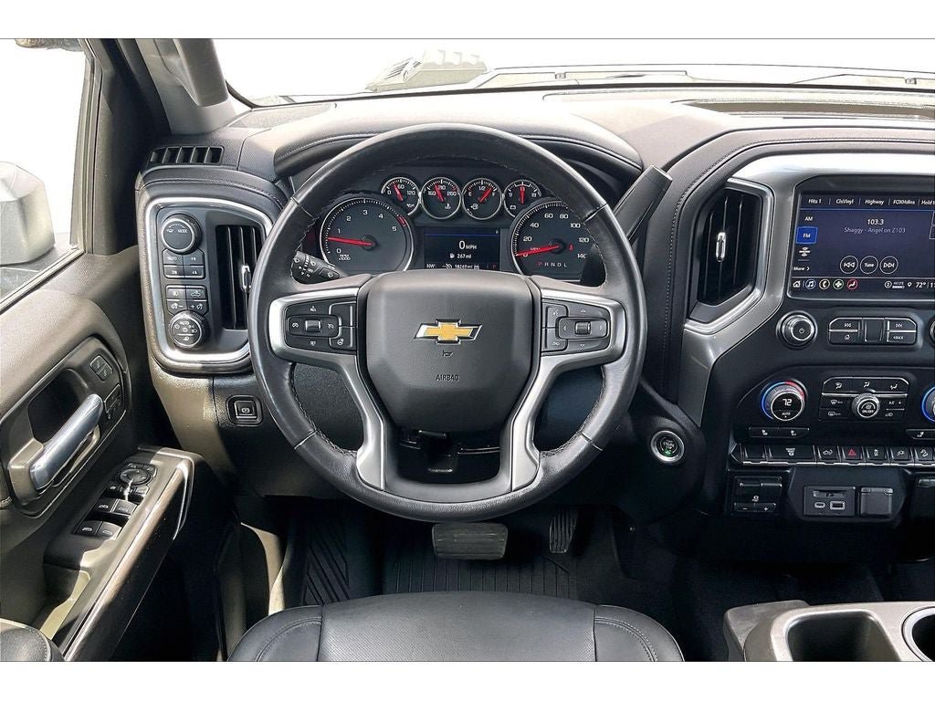 Used 2022 Chevrolet Silverado 3500 LTZ AWD/4WD image 5