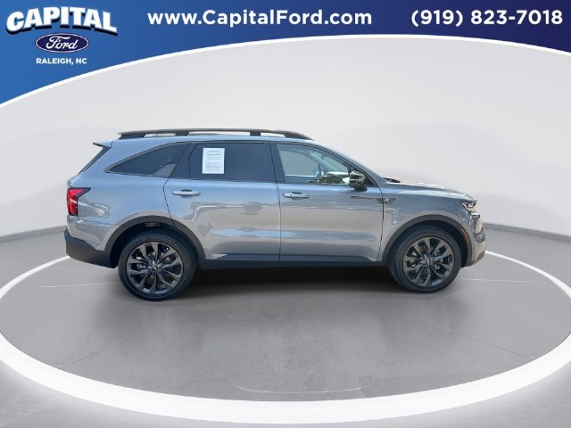 Used 2023 Kia Sorento SX Prestige AWD/4WD image 9