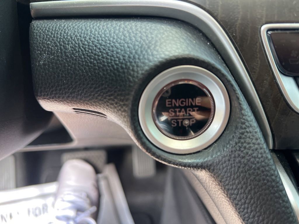 Used 2018 Honda Accord Touring image 43