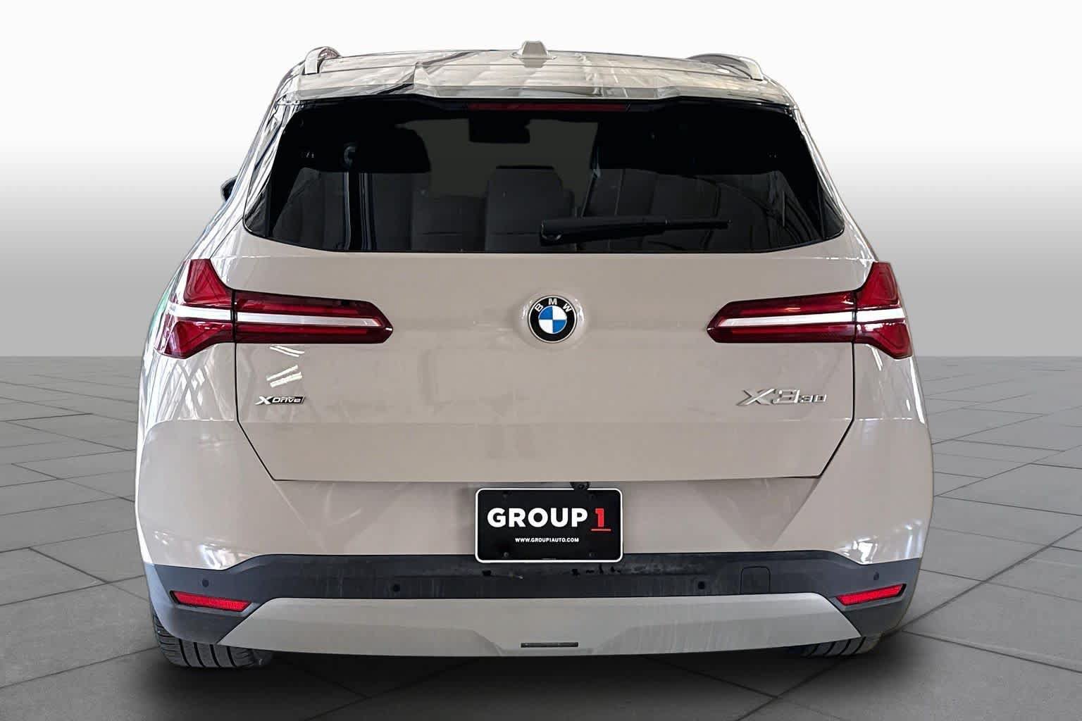 Used 2026 BMW X3 xDrive30i AWD/4WD image 4