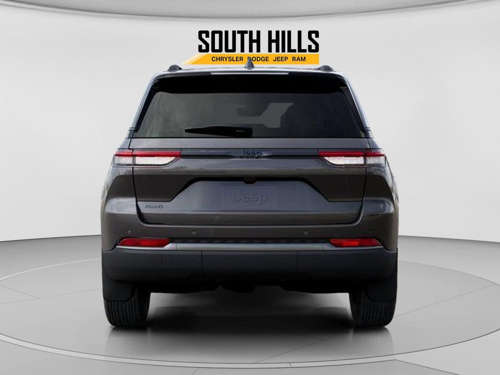 New 2026 Jeep Grand Cherokee Altitude AWD/4WD image 7