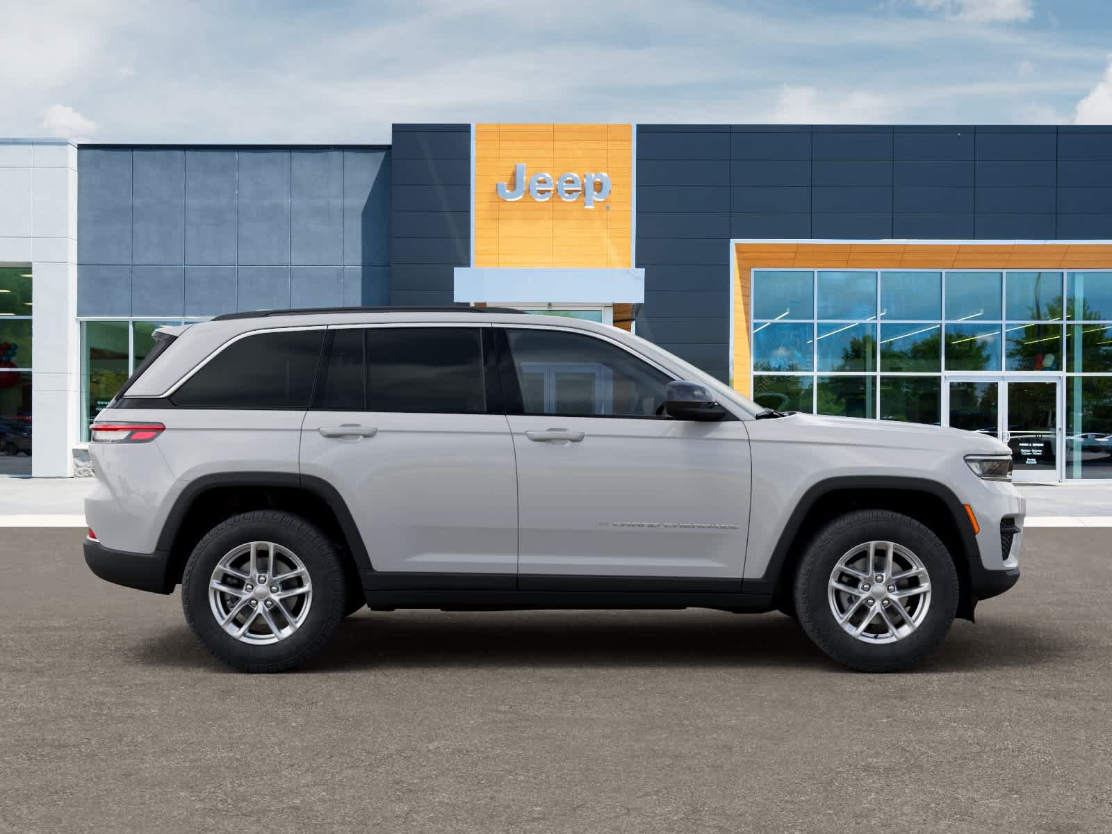 New 2026 Jeep Grand Cherokee Laredo X RWD image 21