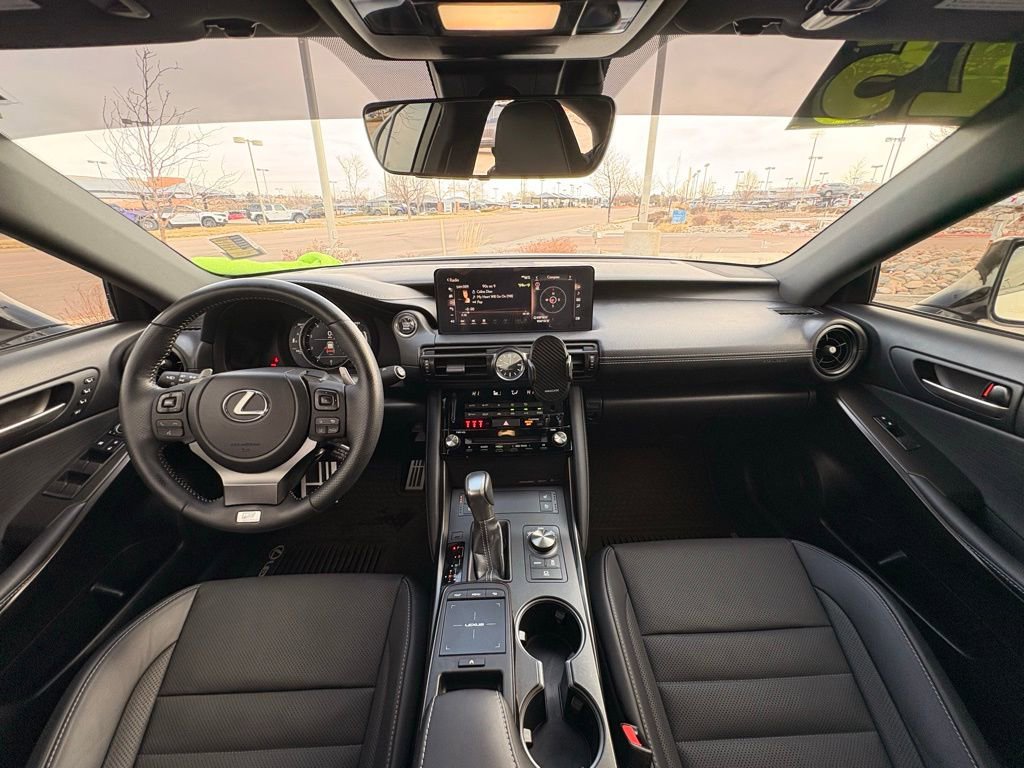 Used 2025 Lexus IS 350 F Sport w/ Navigation Package image 12