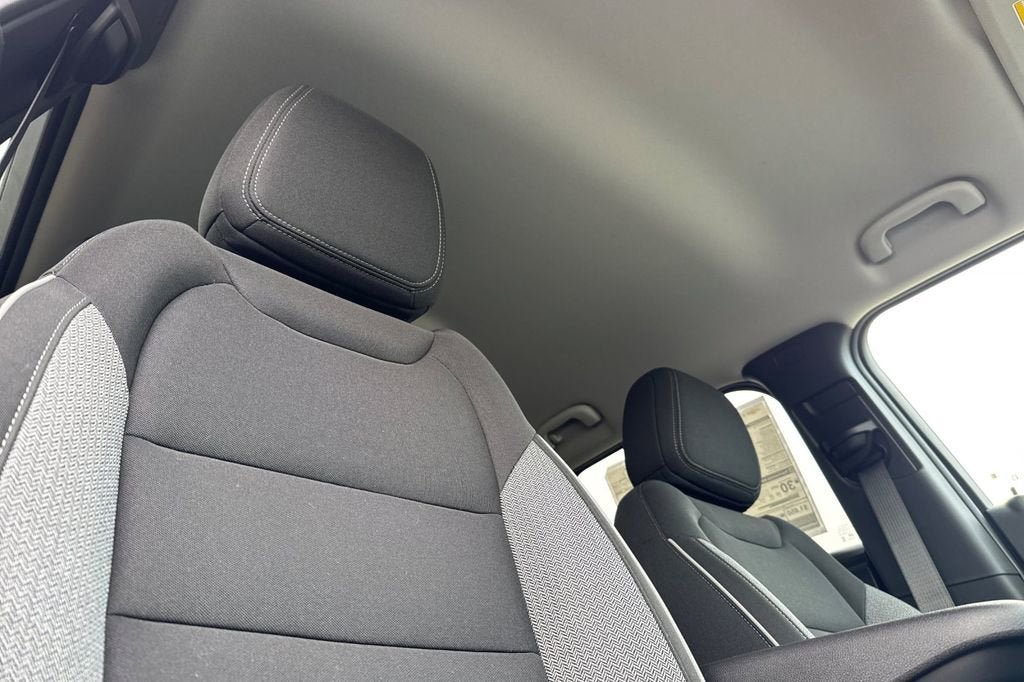 New 2026 Chevrolet TrailBlazer LT w/ Convenience Package FWD image 17