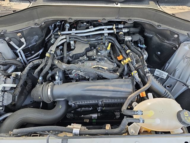 Certified 2025 Ford Explorer Active w/ Active Comfort Package RWD image 36
