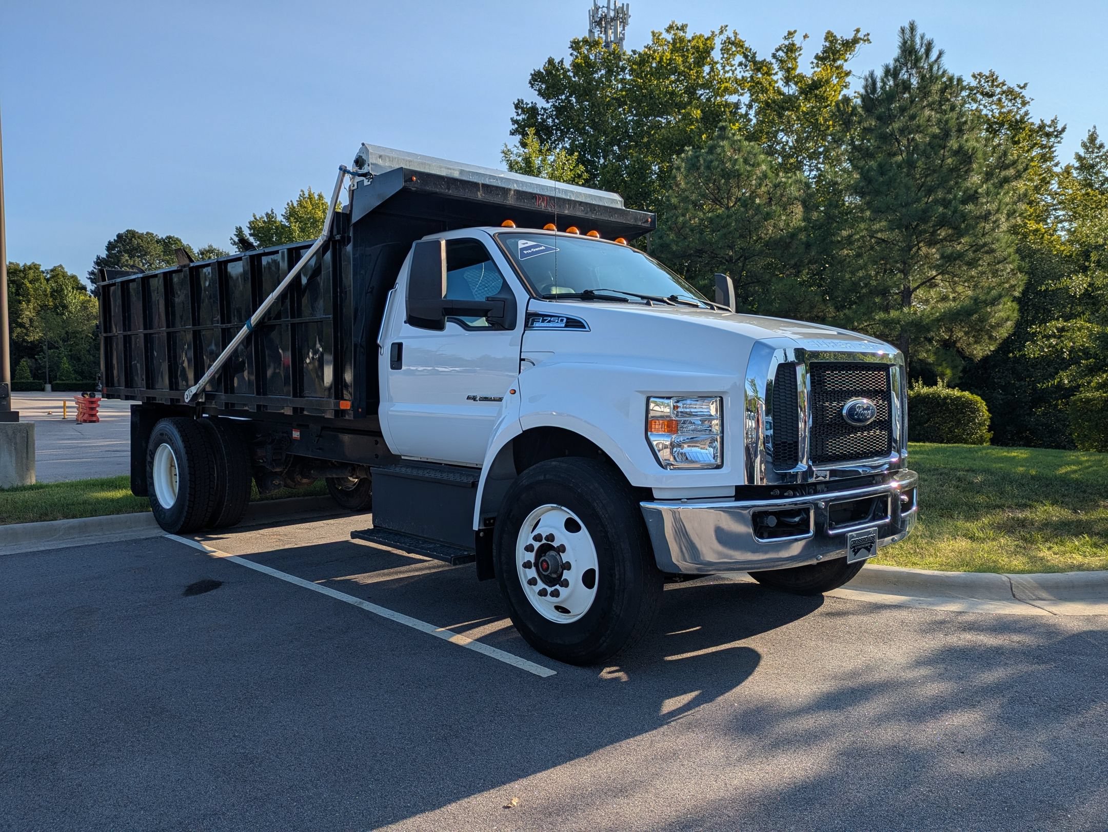 Used 2022 Ford F750 2WD Regular Cab Super Duty
