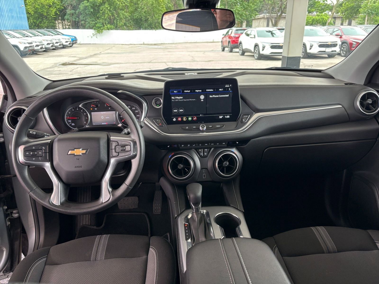 Used 2025 Chevrolet Blazer LT FWD image 34