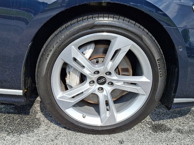 Certified 2025 Audi A8 L 3.0T w/ Executive Package AWD/4WD image 8