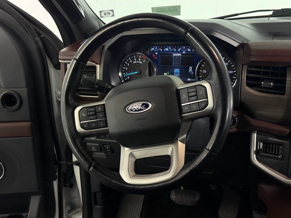 Used 2022 Ford Expedition Max Limited AWD/4WD image 16