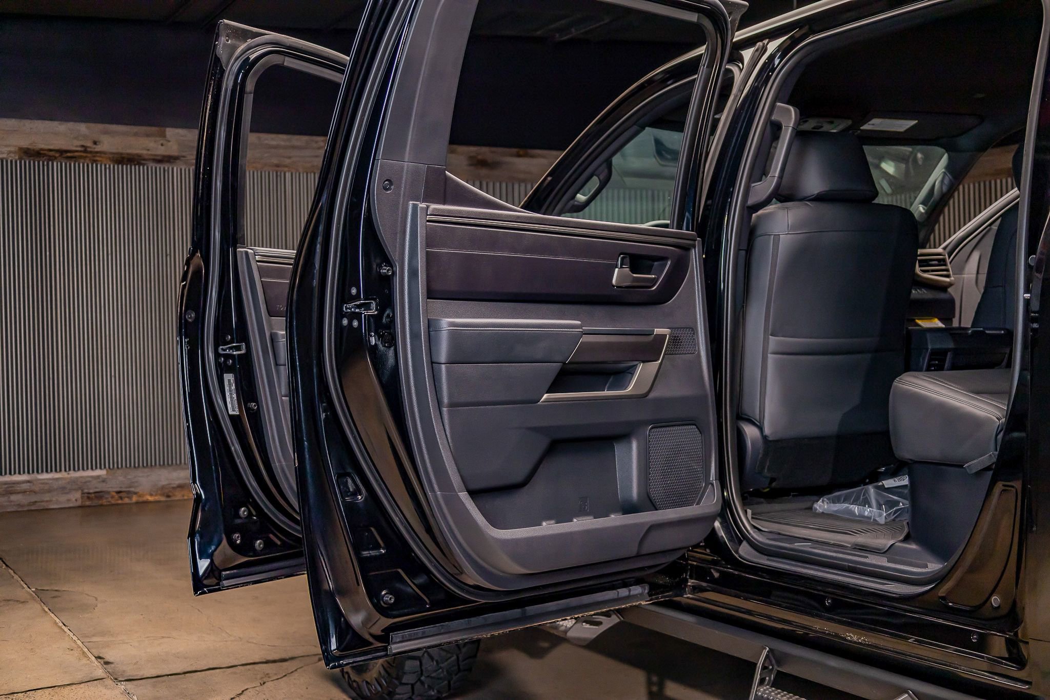 Used 2025 Toyota Tundra SR5 image 30