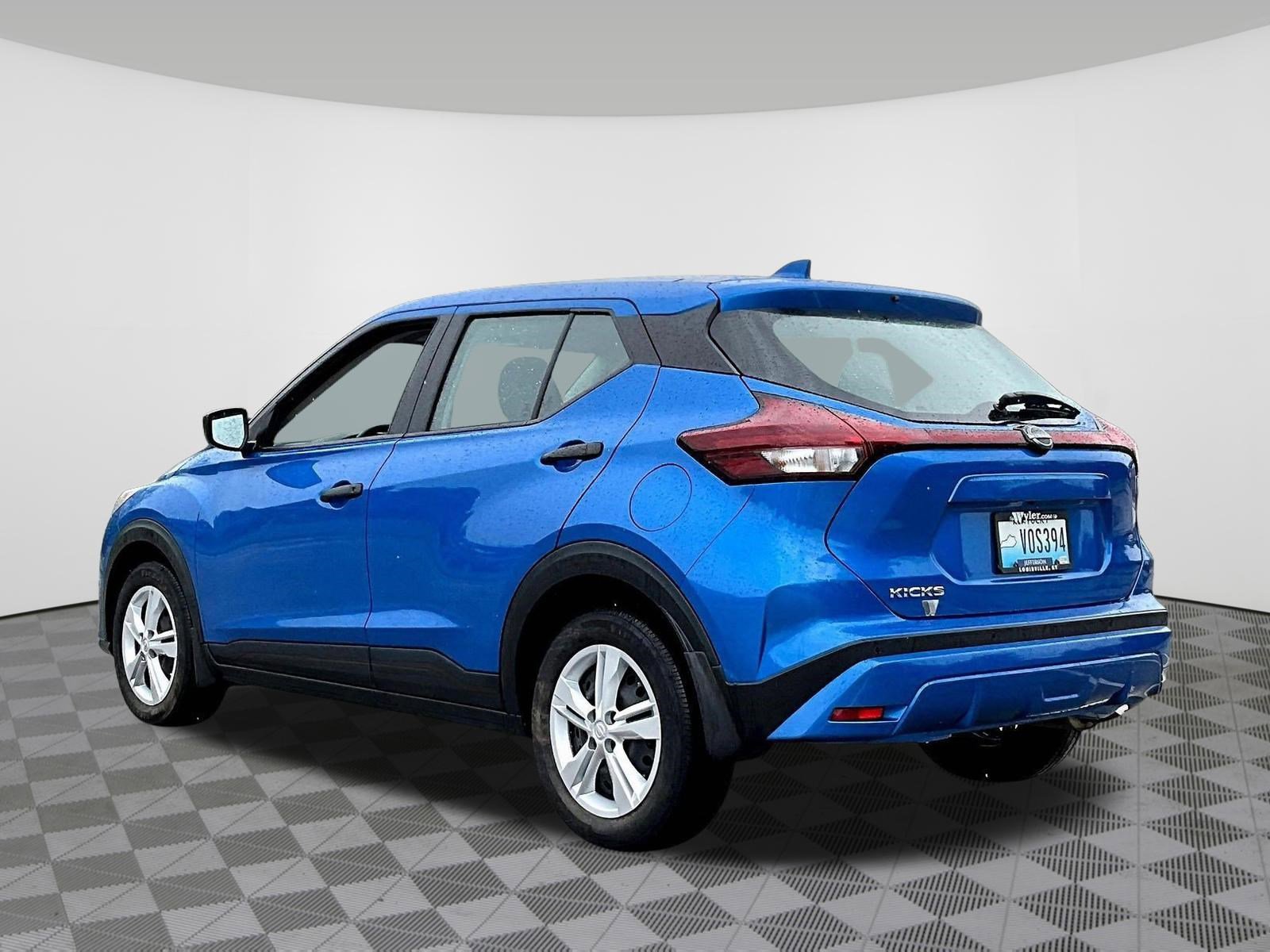 Certified 2025 Nissan Kicks Play S FWD image 4