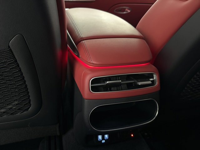 Used 2025 Genesis GV70 3.5T Sport w/ Sport Advanced Package image 47