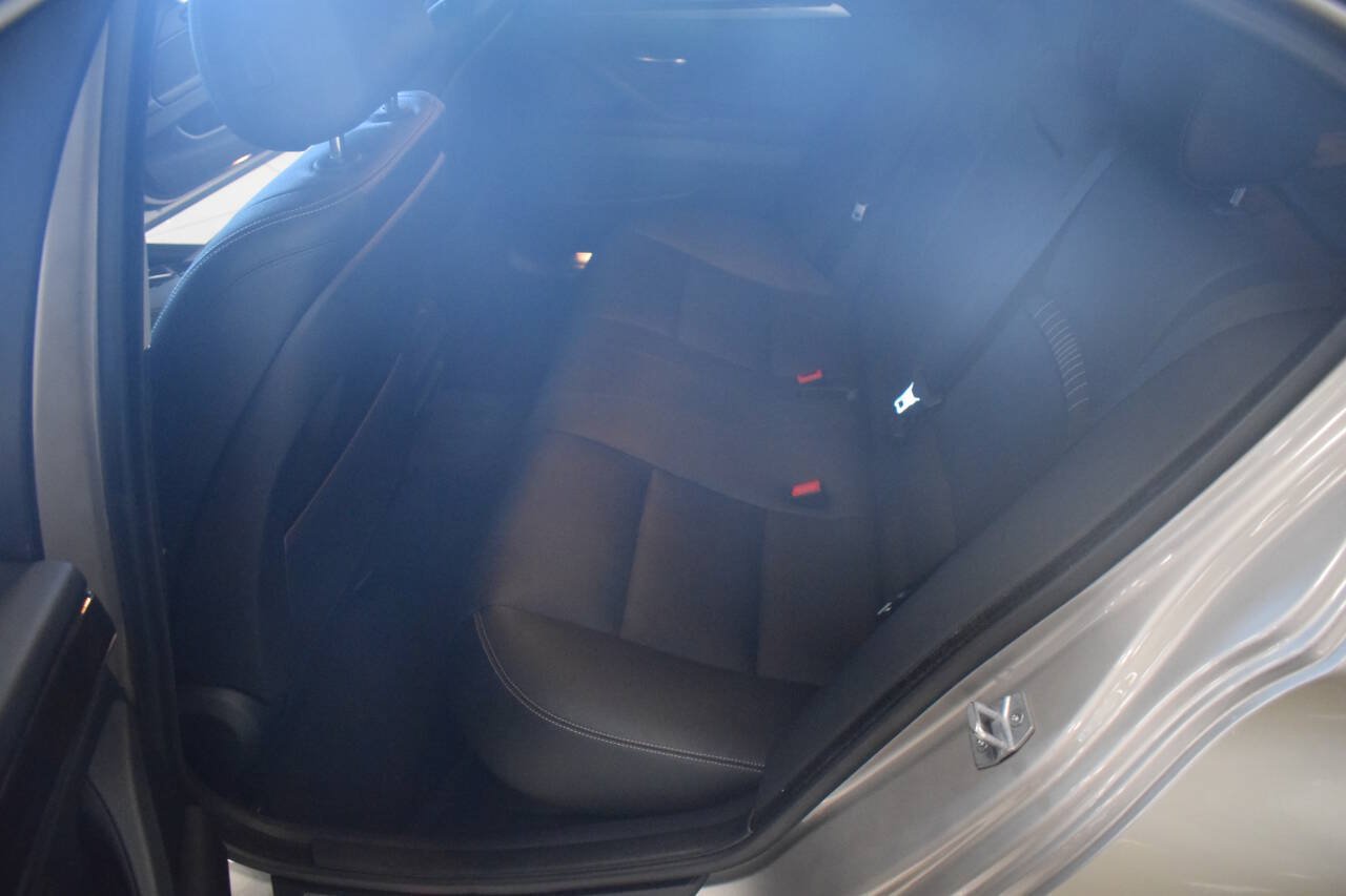 Used 2014 BMW 528i Sedan RWD image 51