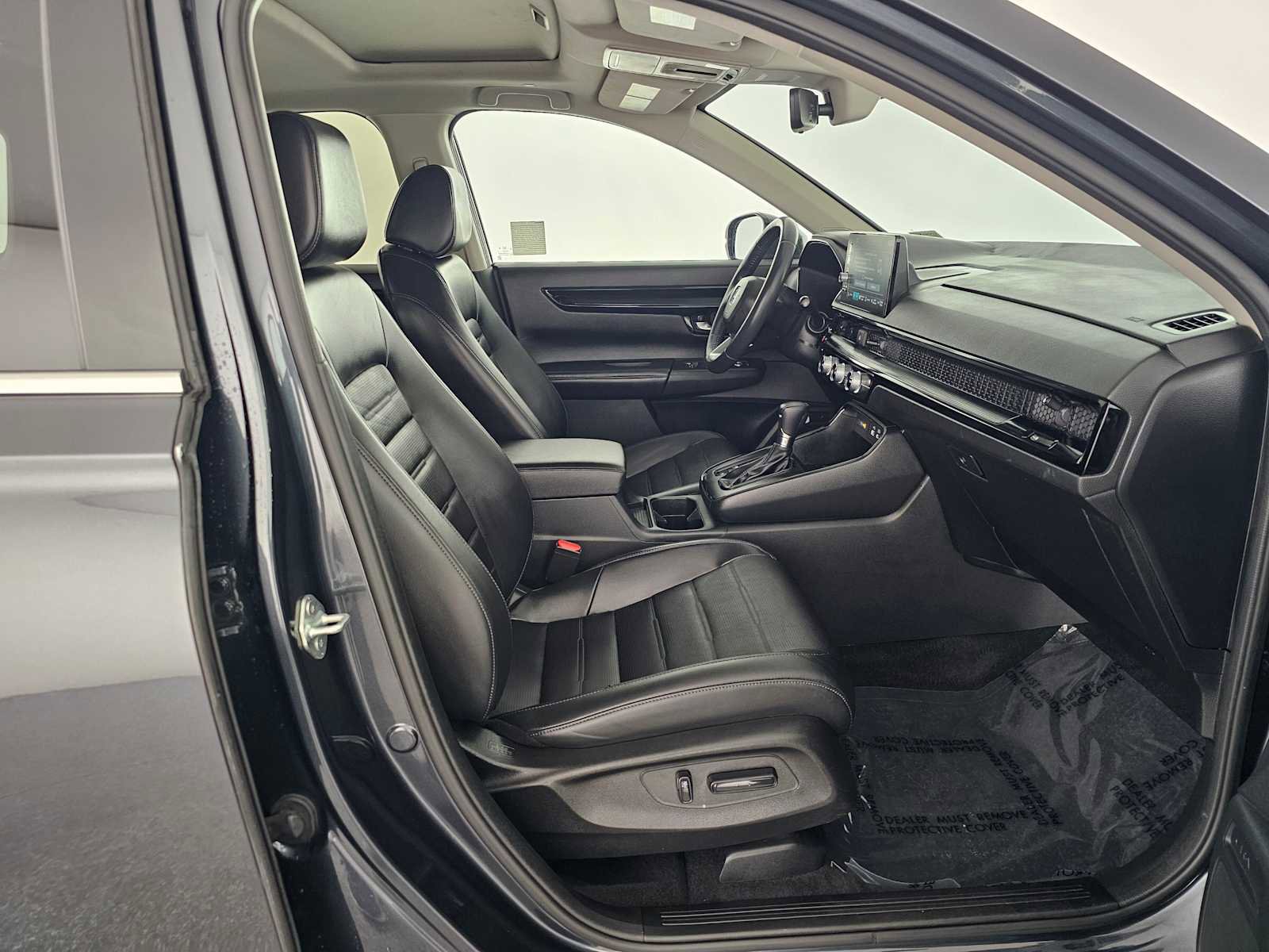 Used 2023 Honda CR-V EX-L image 10