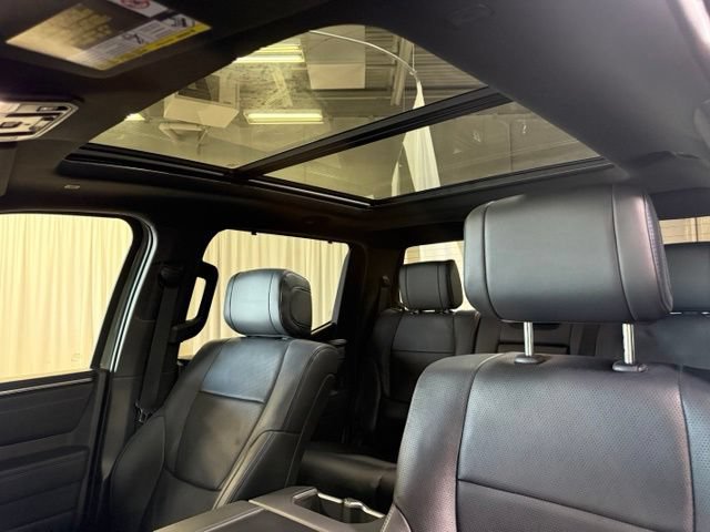 Used 2025 Toyota Tundra Platinum AWD/4WD image 6