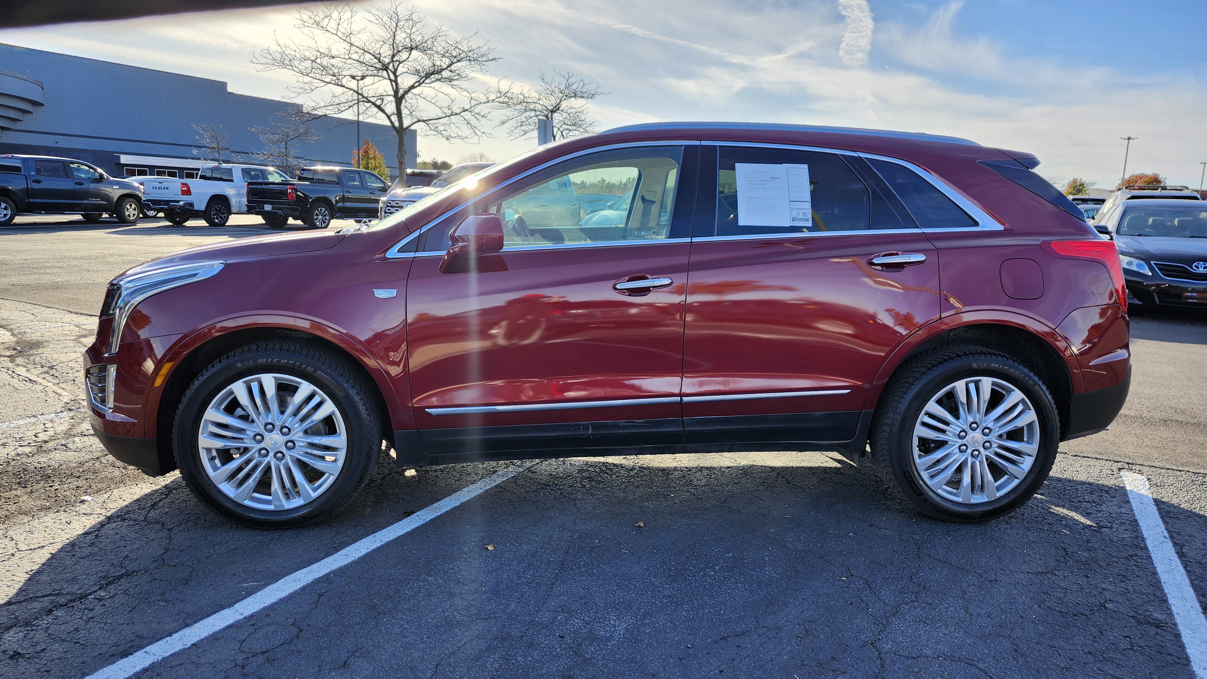 Used 2017 Cadillac XT5 Premium Luxury w/ LPO, Wheel Lock Package image 13