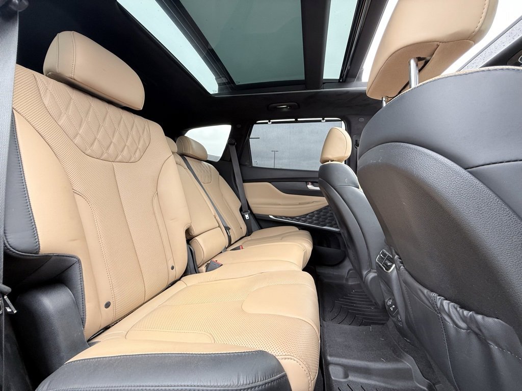 Used 2023 Hyundai Santa Fe Calligraphy image 19