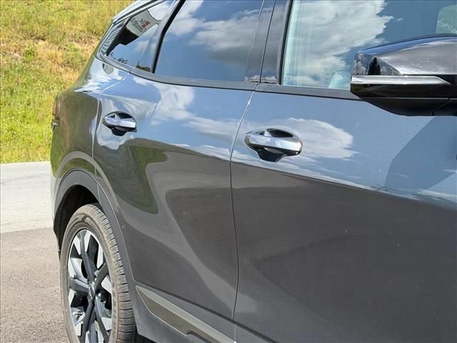 Used 2024 Kia Sportage X-Line w/ X-Line Premium Package AWD/4WD image 10