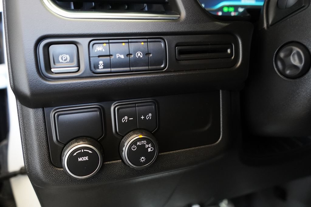 Used 2023 Chevrolet Tahoe Premier RWD image 30