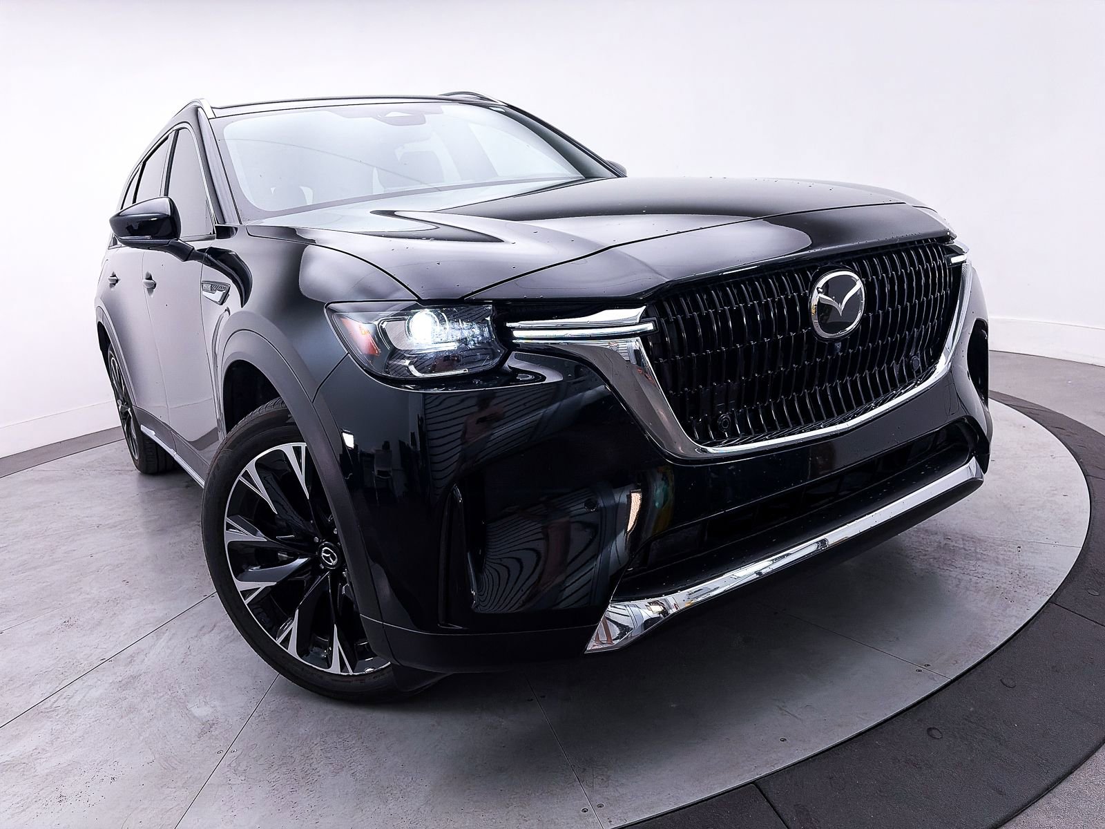 Used 2025 MAZDA CX-90 Plug-In Hybrid w/ Premium Plus image 8