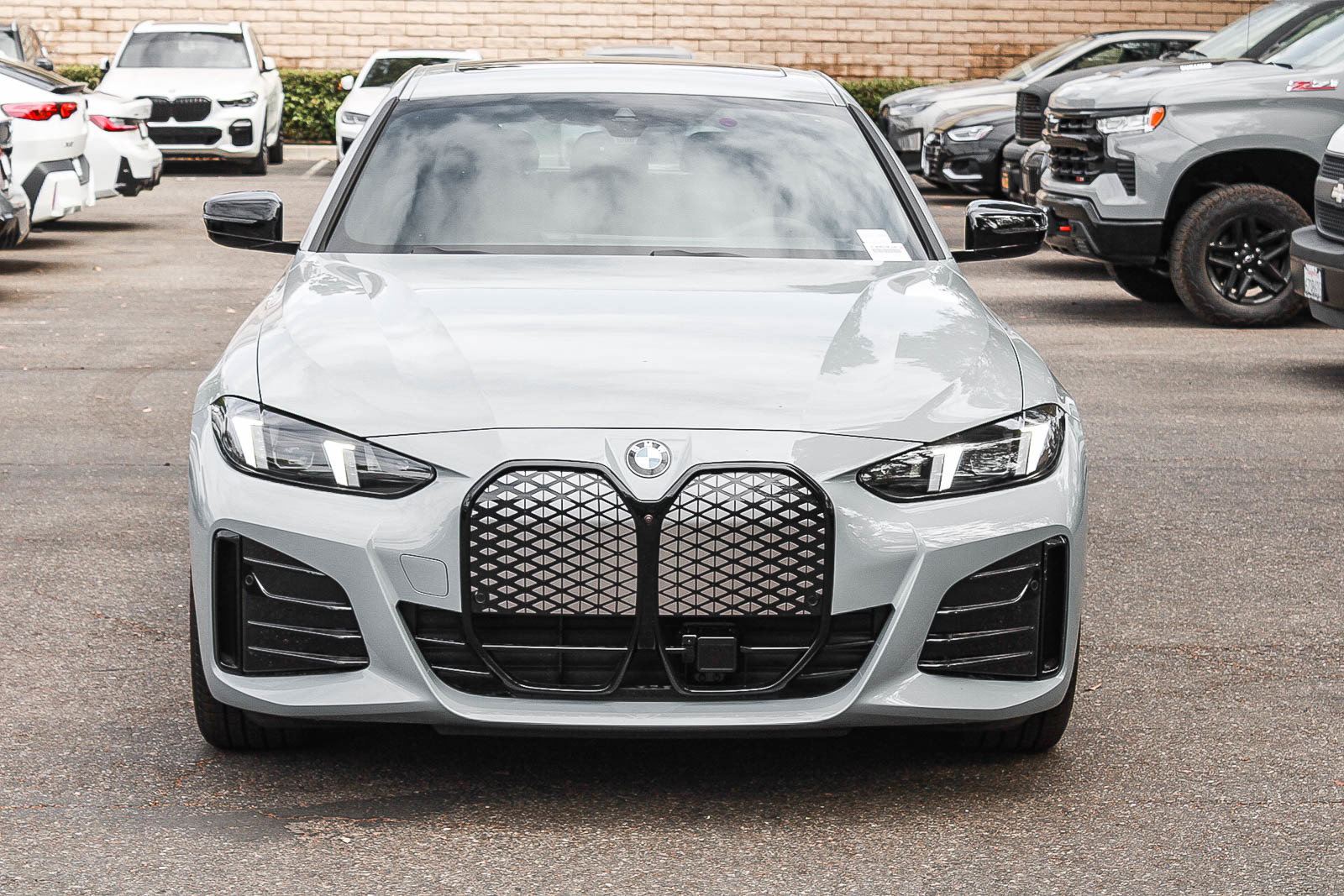 New 2026 BMW i4 eDrive40 w/ M Sport Package RWD image 2