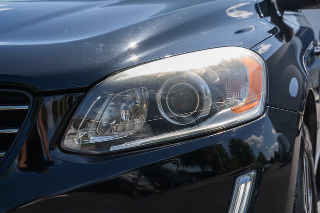 Used 2017 Volvo XC60 T6 Dynamic w/ Climate Package AWD/4WD image 15