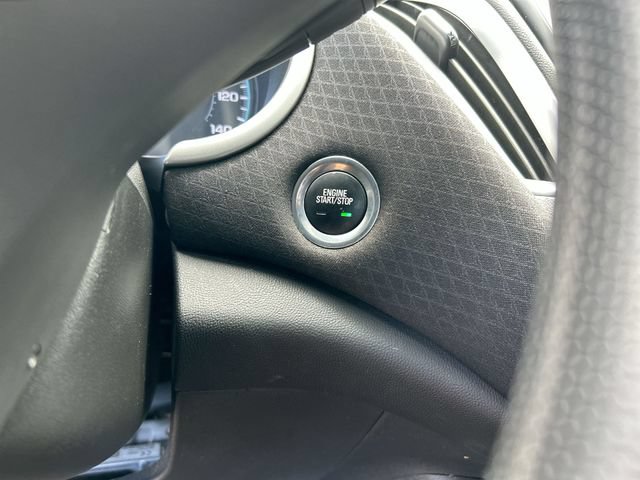 Used 2022 Chevrolet Malibu LT FWD image 16