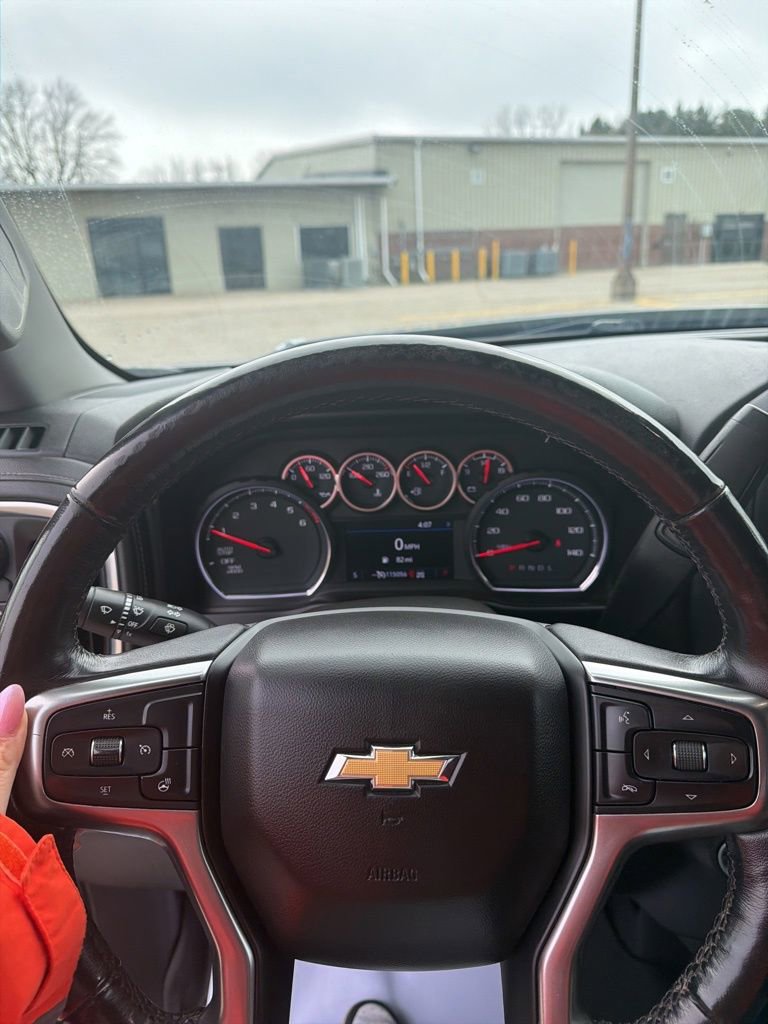 Used 2020 Chevrolet Silverado 1500 LT w/ All-Star Edition image 13