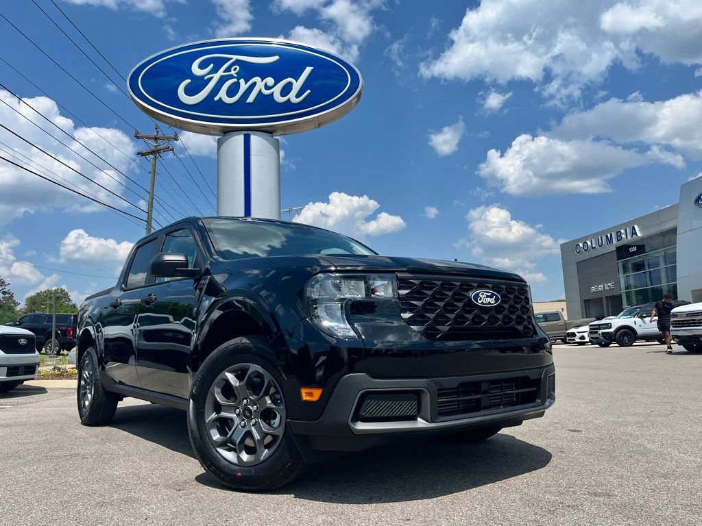 Used 2026 Ford Maverick XLT AWD/4WD image 2
