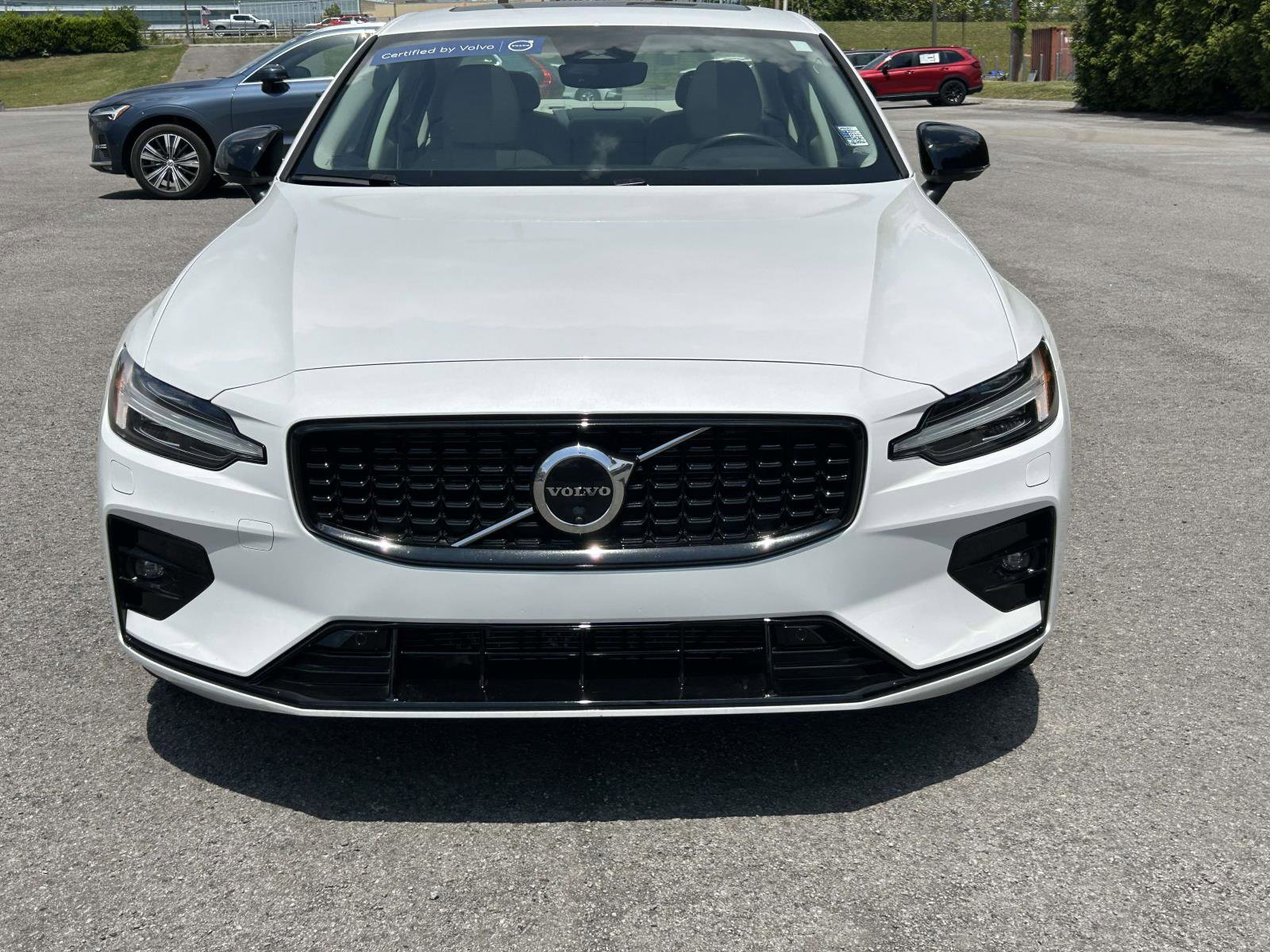 Certified 2024 Volvo S60 B5 Plus w/ Climate Package AWD/4WD image 8
