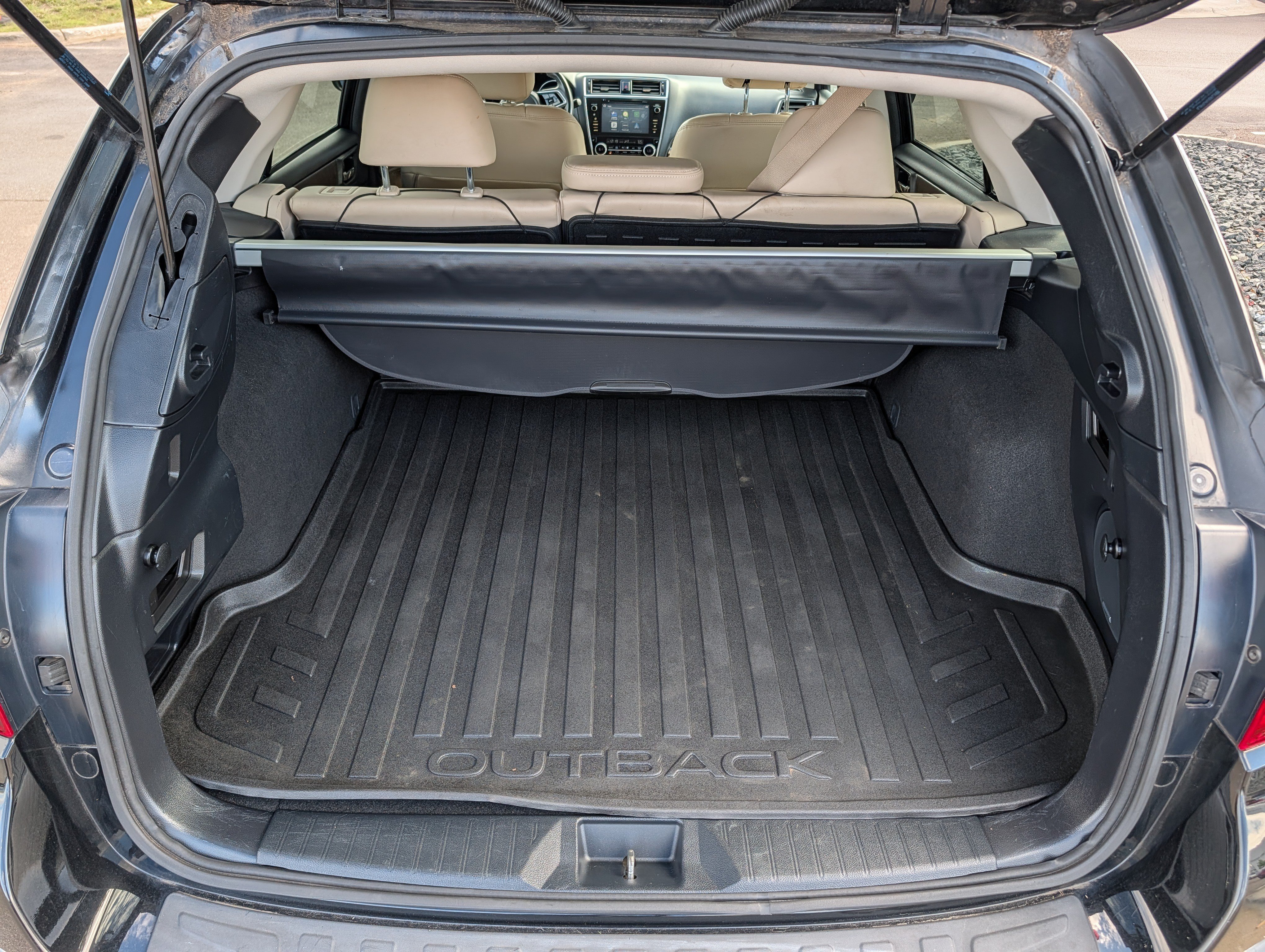 Used 2018 Subaru Outback 2.5i Limited AWD/4WD image 17