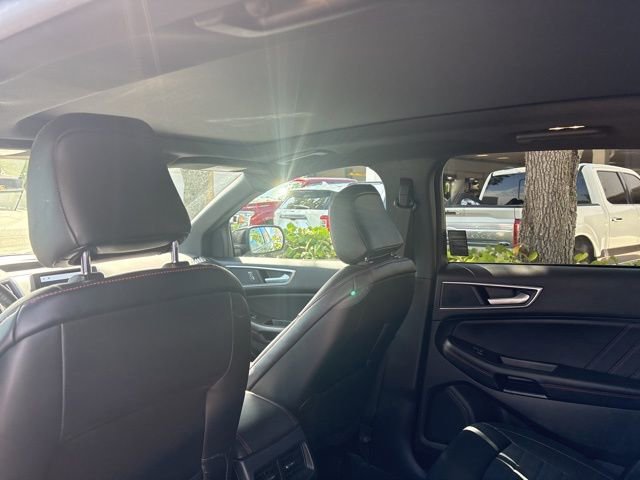 Certified 2024 Ford Edge ST-Line AWD/4WD image 6