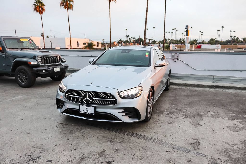 Used 2021 Mercedes-Benz E 350 Sedan image 4