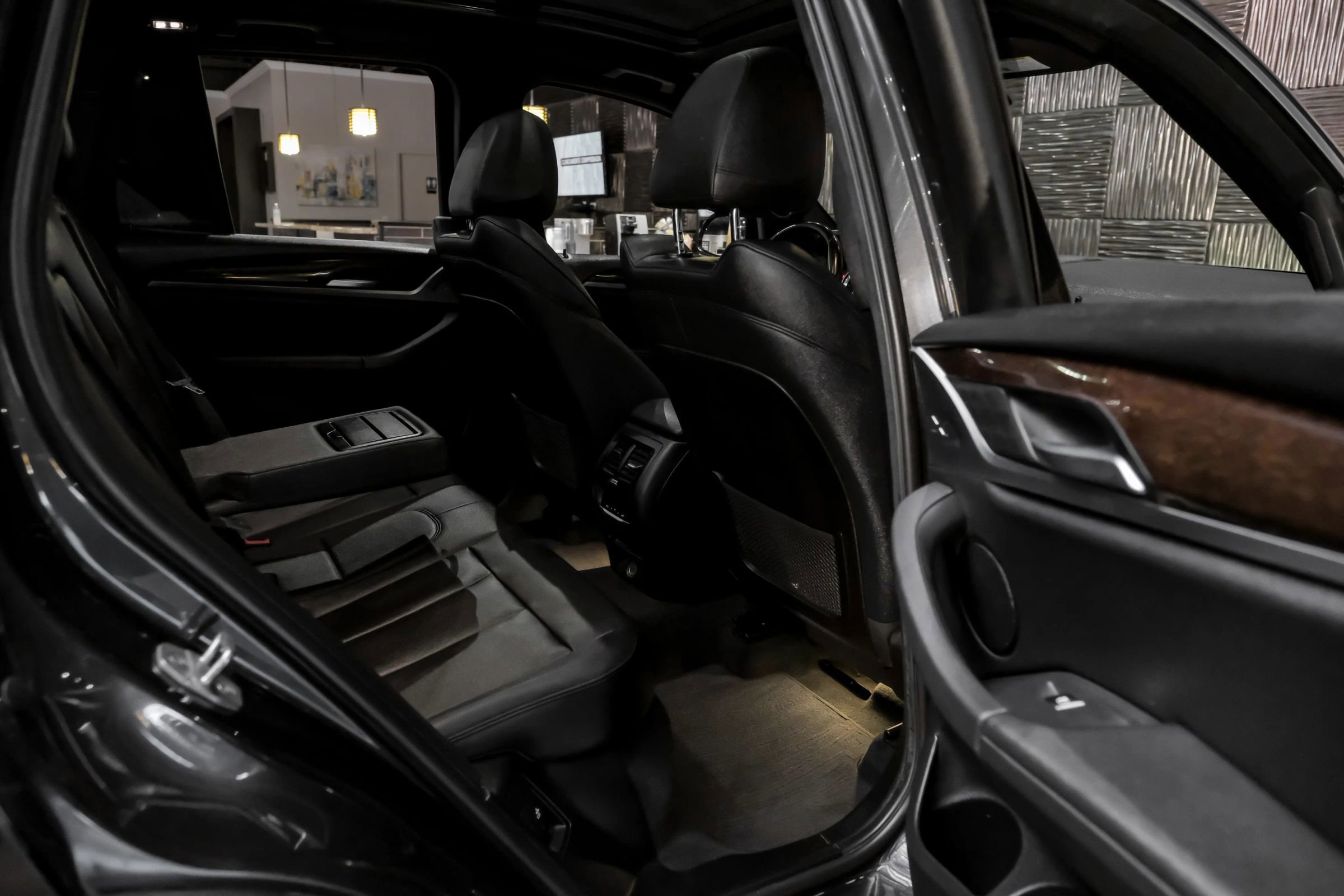 Used 2019 BMW X3 sDrive30i w/ Convenience Package image 30