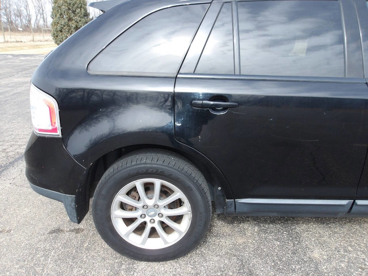 Used 2009 Ford Edge SEL image 36