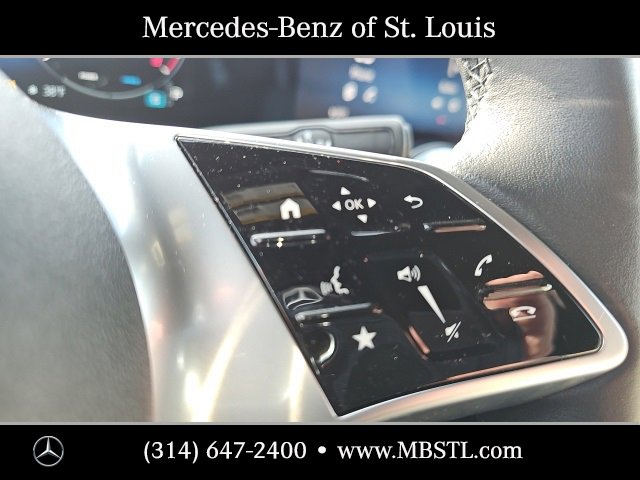 Used 2025 Mercedes-Benz GLB 250 4MATIC image 23