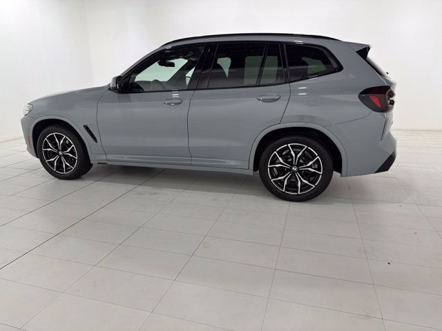 Certified 2023 BMW X3 xDrive30i w/ M Sport Package AWD/4WD image 2