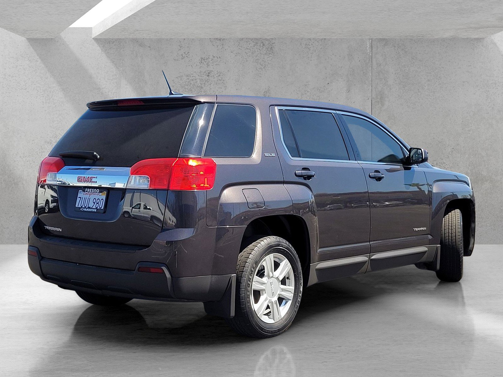 Used 2014 GMC Terrain SLE image 4