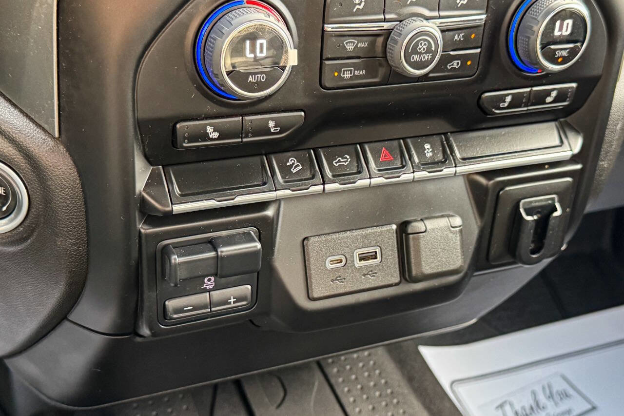 Used 2022 Chevrolet Silverado 3500 LT w/ Convenience Package image 37