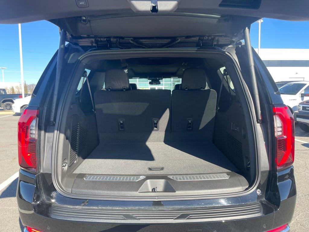 New 2026 GMC Yukon XL Denali w/ Sun & Power Step Package image 7