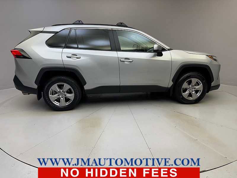 Used 2023 Toyota RAV4 XLE image 6