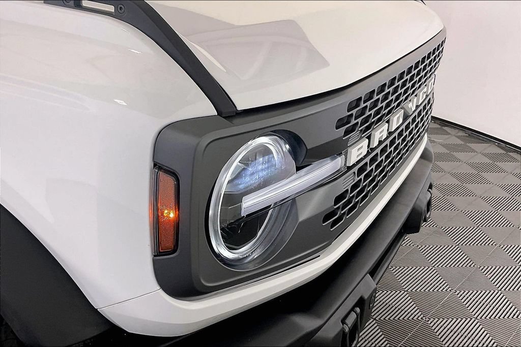Used 2025 Ford Bronco Badlands AWD/4WD image 38