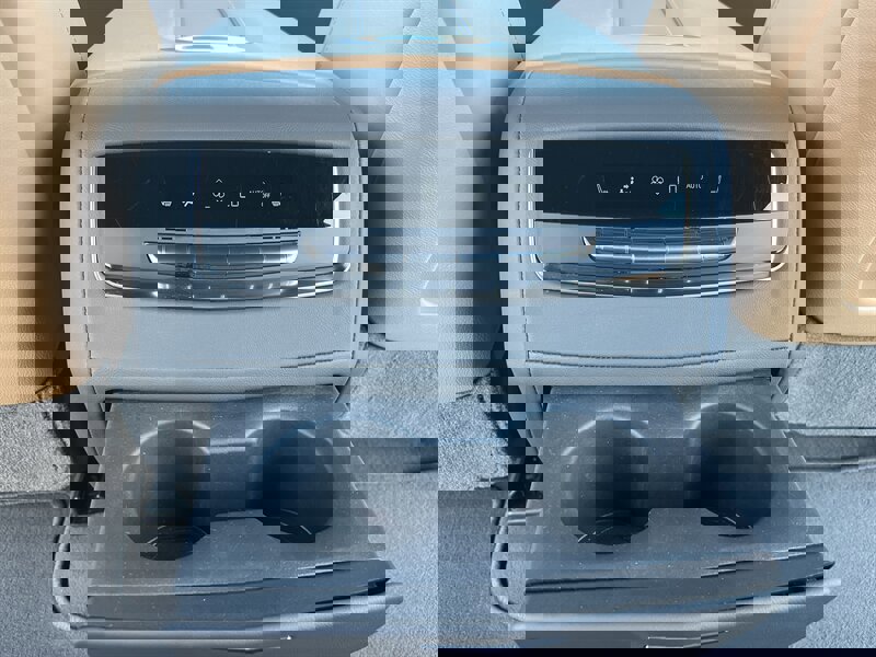 Used 2021 Cadillac Escalade ESV Premium Luxury w/ Driver Assist Tech Package image 31