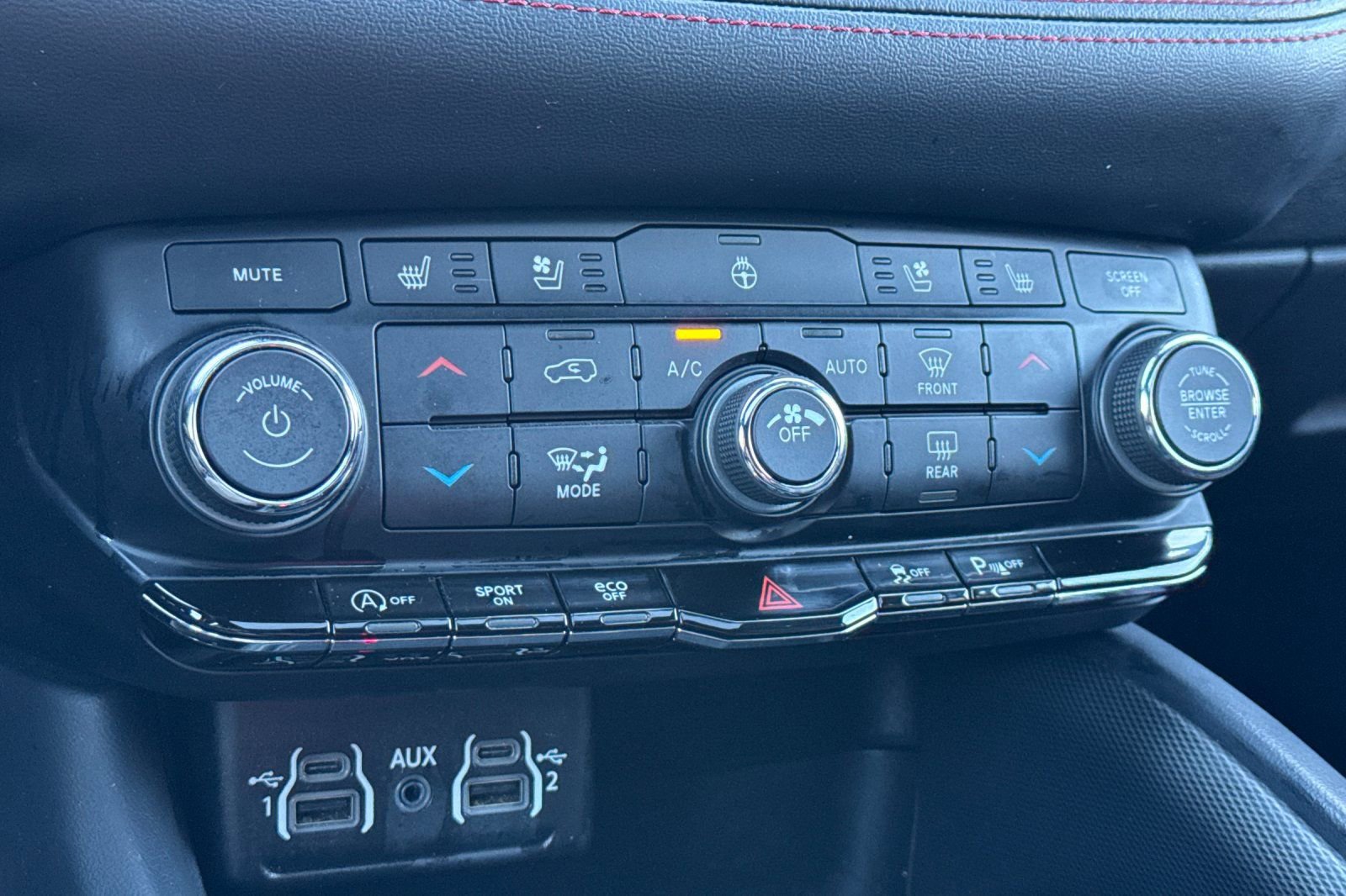 Used 2024 Dodge Durango GT image 26