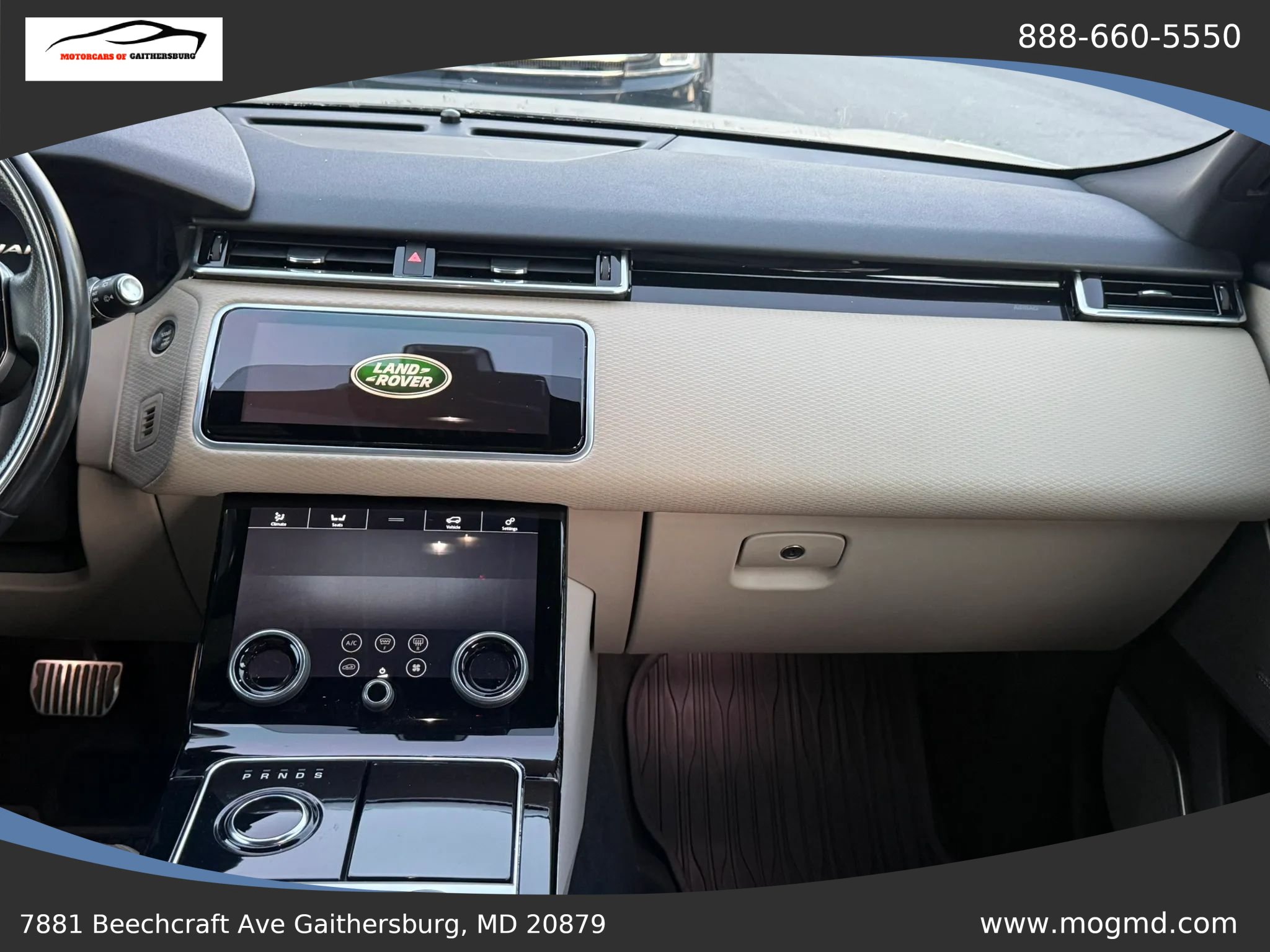 Used 2019 Land Rover Range Rover Velar R-Dynamic SE AWD/4WD image 20