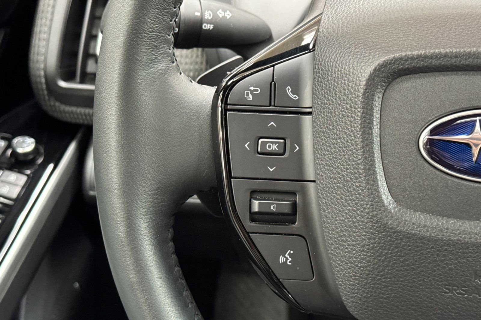 Used 2024 Subaru Solterra Touring image 31