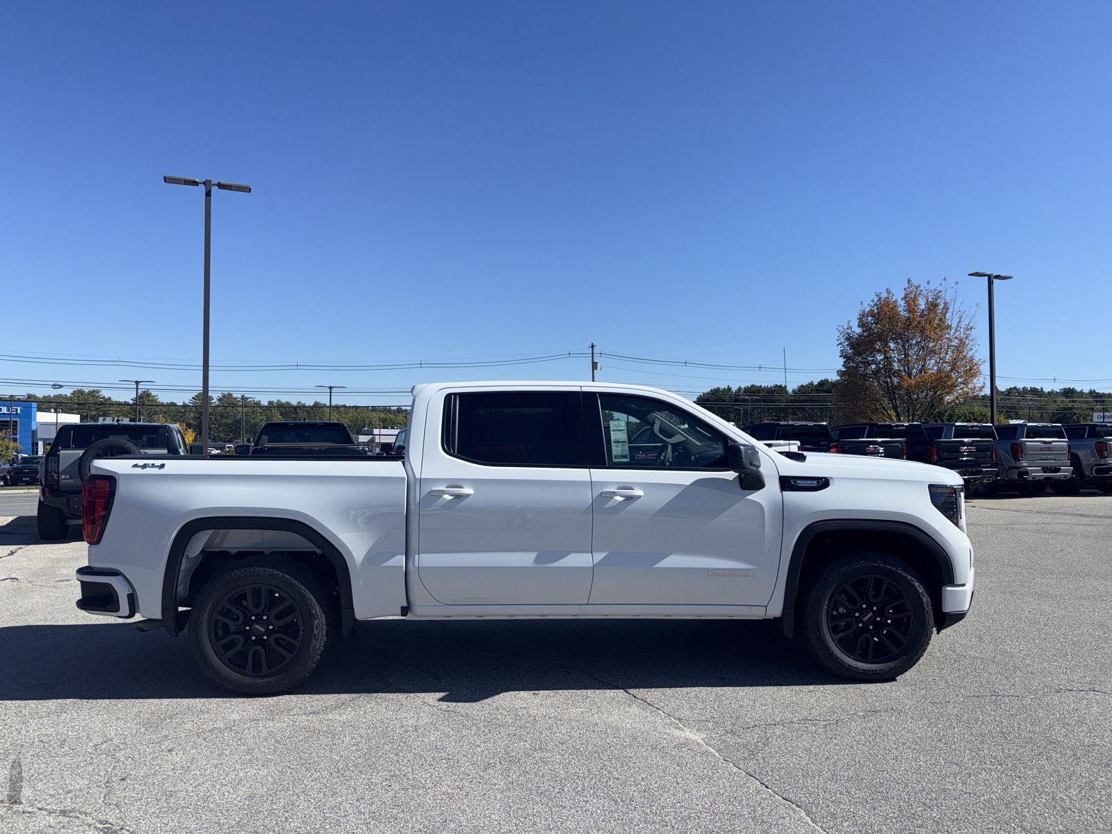 New 2026 GMC Sierra 1500 Elevation AWD/4WD image 5