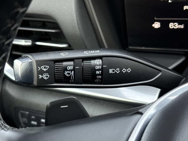 Used 2025 GMC Terrain Elevation AWD/4WD image 23